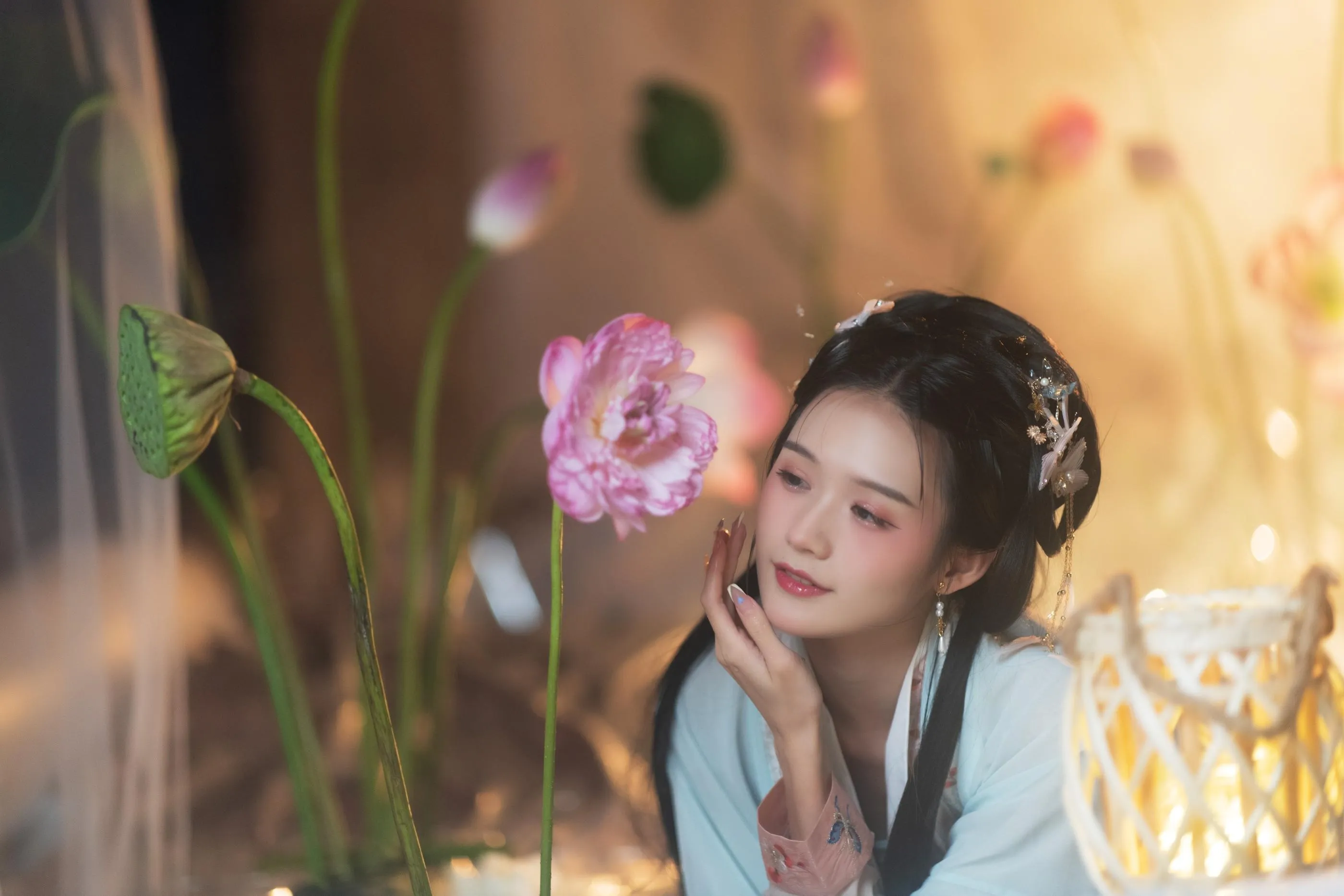 [艺图语] 2022.06.07 清欢 兔子Zzz不吃胡萝卜 [35P]插图3